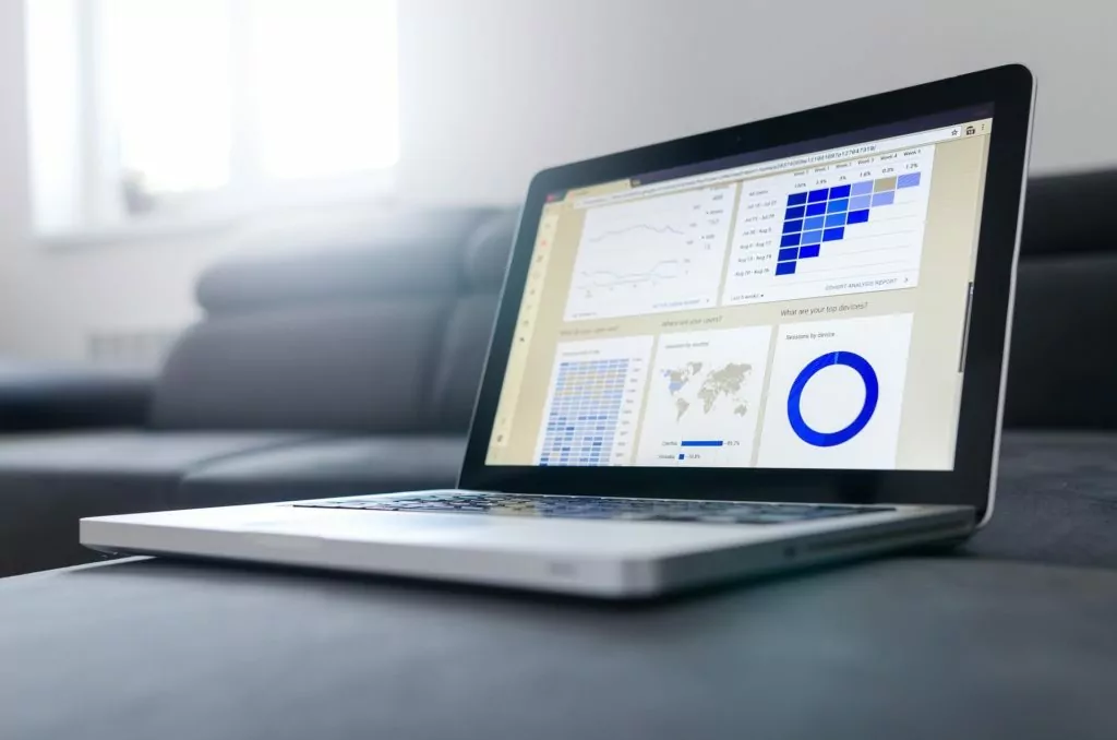 Webáruház előnyei – Miért csinálj webshopot? 9 gyors reakció